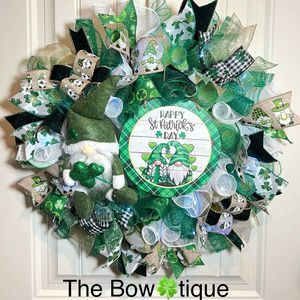 Handmade Happy St. Patrick’s Day Gnome Ribbon Prelit Wreath 22 ins LED W13